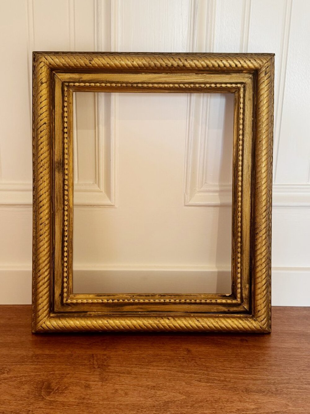 Ornate Gold Wood Picture Frame – Fits about 8x10